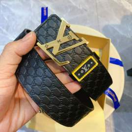 Picture of Louis Vuitton Belts _SKUfw220371564fw